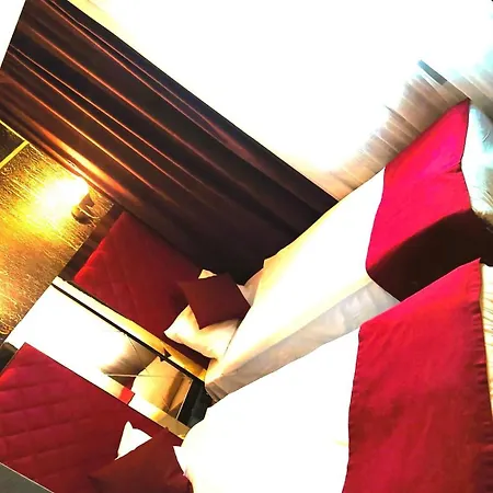 On Historical Peninsula K Aya R Oyal 3* Istanbul