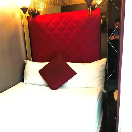 On Historical Peninsula K Aya R Oyal Hotel 3*