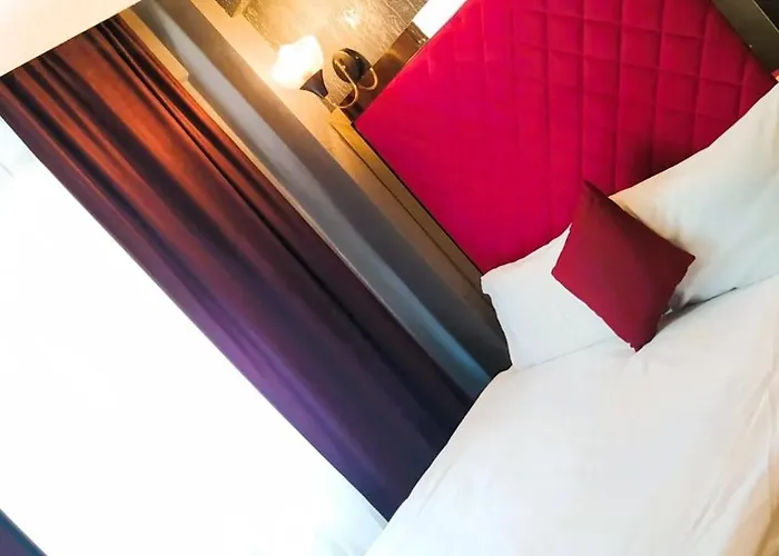 On Historical Peninsula K Aya R Oyal Hotel