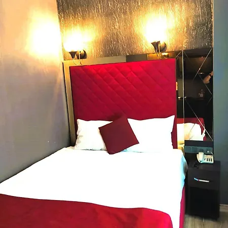 Hotel On Historical Peninsula K Aya R Oyal Estambul
