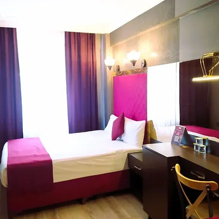 Hotel On Historical Peninsula K Aya R Oyal Istambul