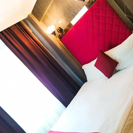 On Historical Peninsula K Aya R Oyal Hotel