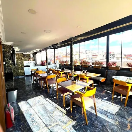 On Historical Peninsula K Aya R Oyal 3*